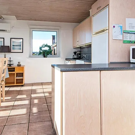 Comfortable Holiday In B Rkop With Terrace Semesterbostad